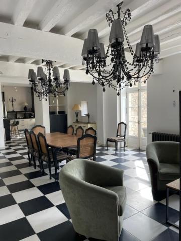 Le Logis Cholet 49300 Lieu Exceptionnel En Famille Ou Amis Villa Mazieres-en-Mauges ภายนอก รูปภาพ